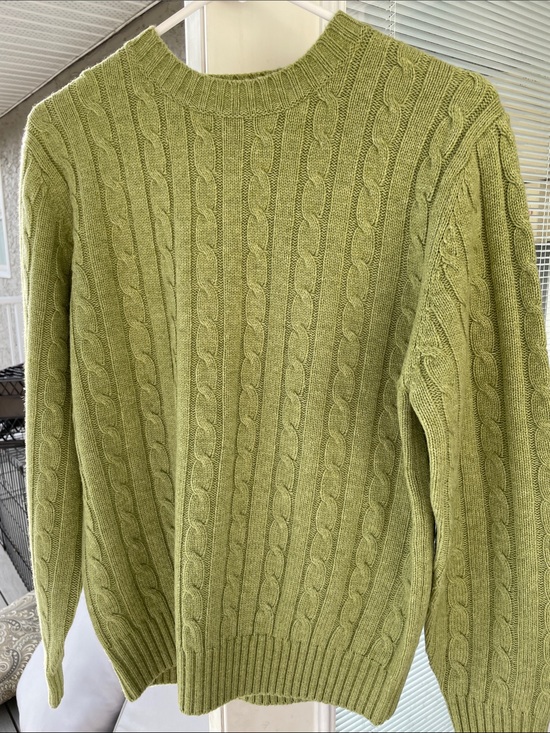 L.L. Bean Other - L.L. Bean Men's Light Sage Green Cable Crewneck Sweater